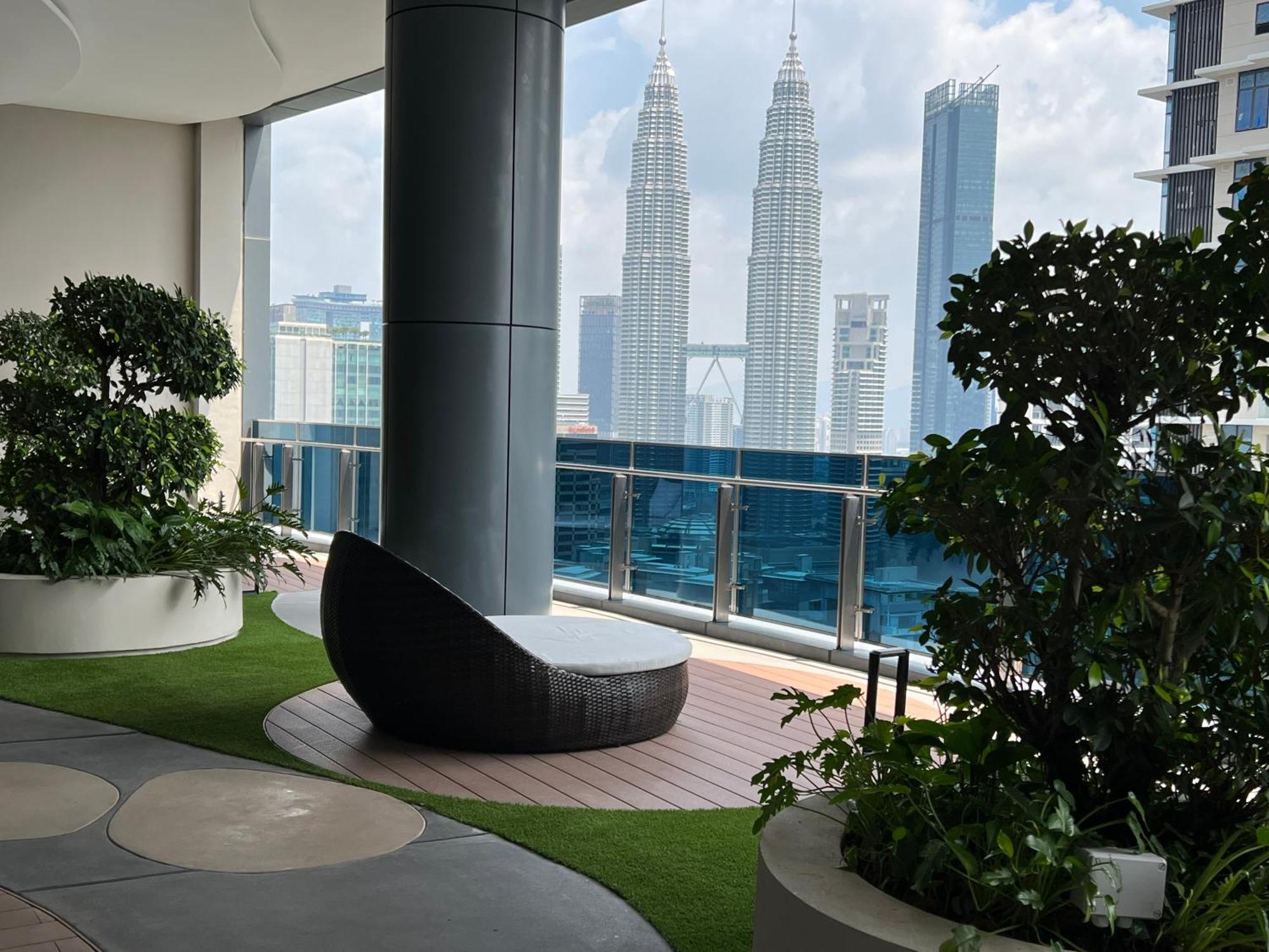 Eaton Residence Suites Klcc كوالالمبور المظهر الخارجي الصورة